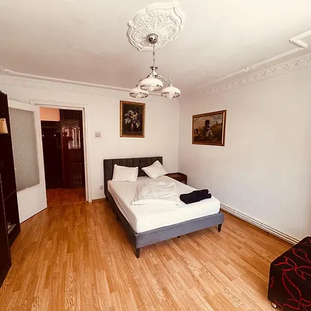 2 2 Bedrooms 4 Persoane Constanţa