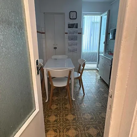 2 2 Bedrooms 4 Persoane Appartement *